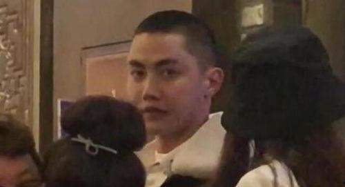 娱乐圈爆料隐瞒单身,明星隐瞒单身背后的真相 第2张 娱乐圈爆料隐瞒单身,明星隐瞒单身背后的真相 第2张