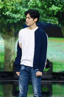 爆料娱乐圈侯明昊,揭秘明星背后的故事 第1张 爆料娱乐圈侯明昊,揭秘明星背后的故事 第1张